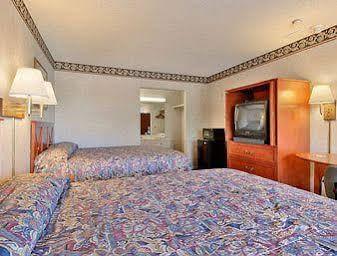 Rodeway Inn Leesburg Chain Of Lakes Zewnętrze zdjęcie